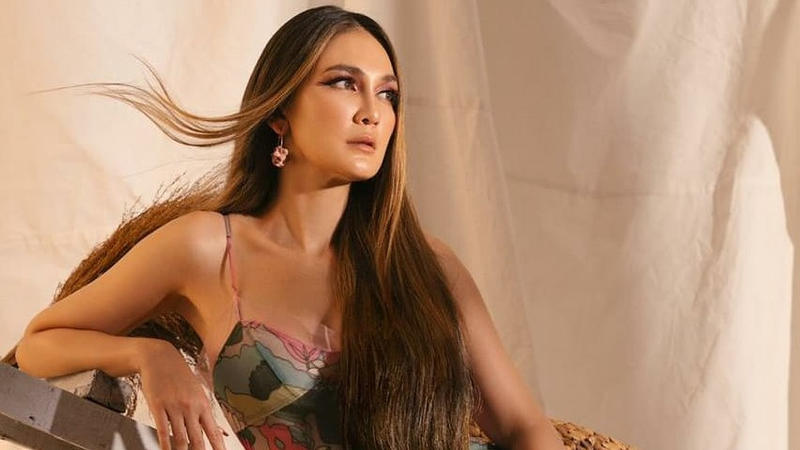 Jelang 40 Tahun Belum Menikah, Luna Maya Putuskan Bekukan Sel Telurnya
